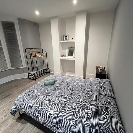 Super Central 2 Bed Flat Londra Esterno foto